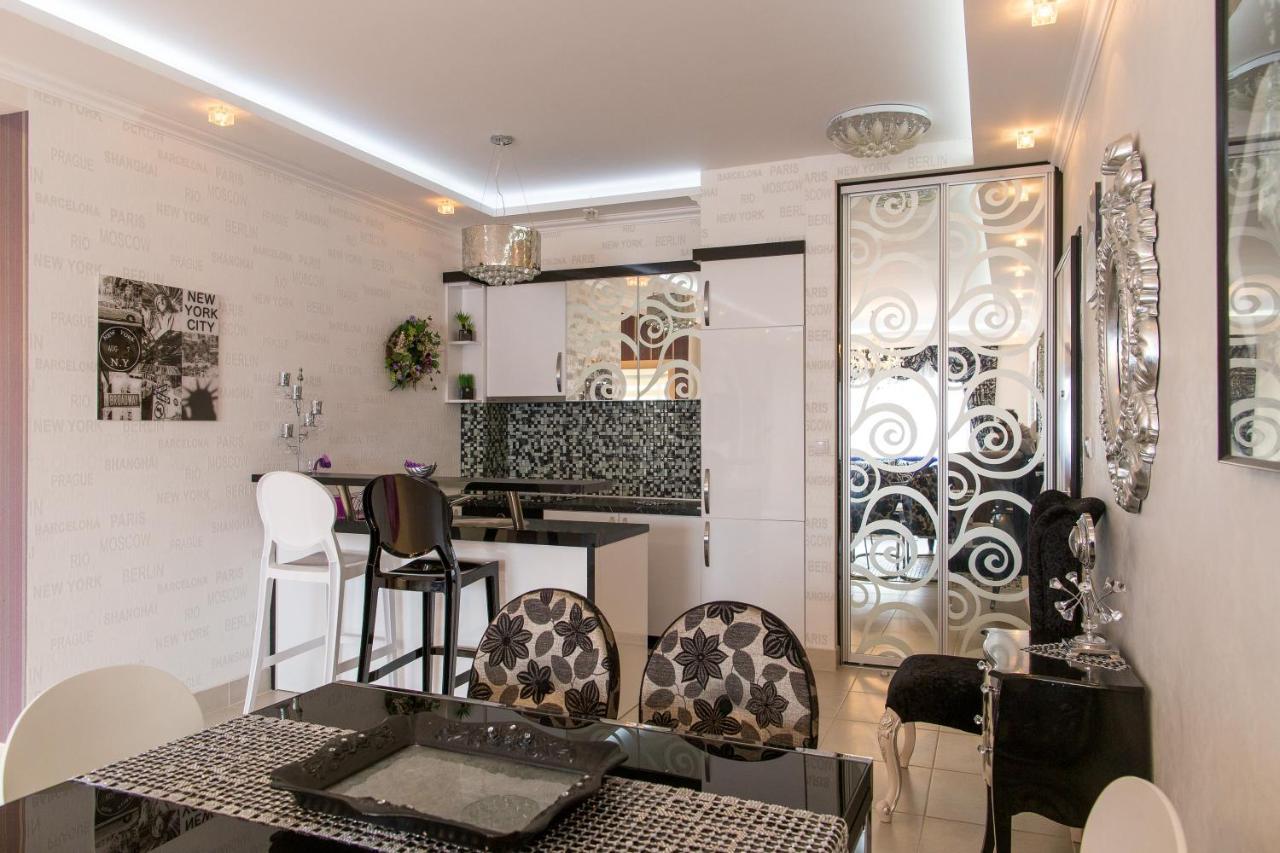 Becici - Andrea Apartman Экстерьер фото